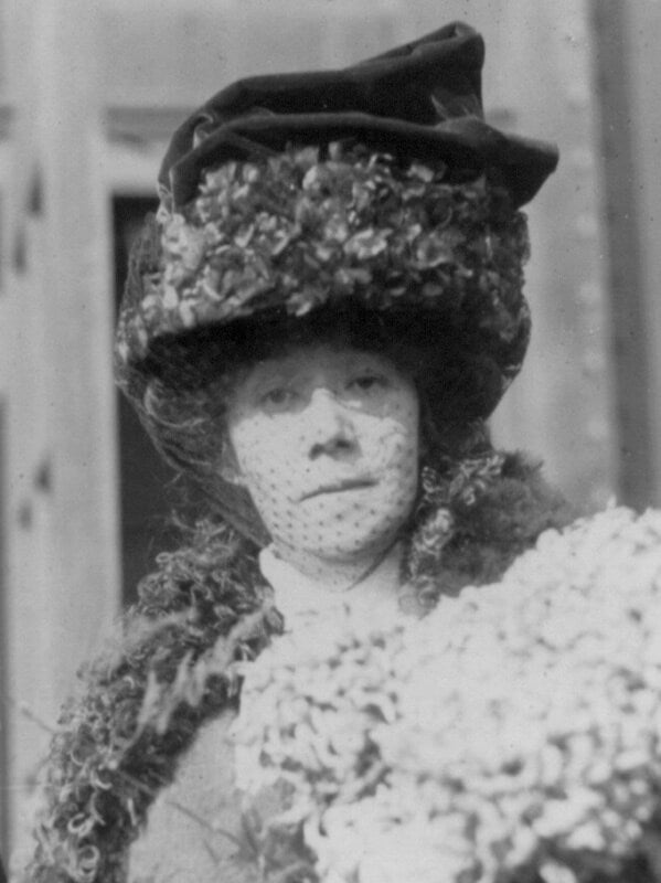 Yei Theodora Ozaki